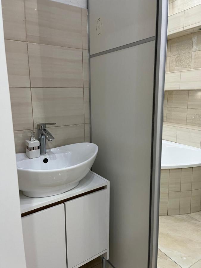 Szechenyi Apartman Miskolc Ngoại thất bức ảnh