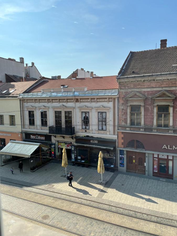 Szechenyi Apartman Miskolc Ngoại thất bức ảnh