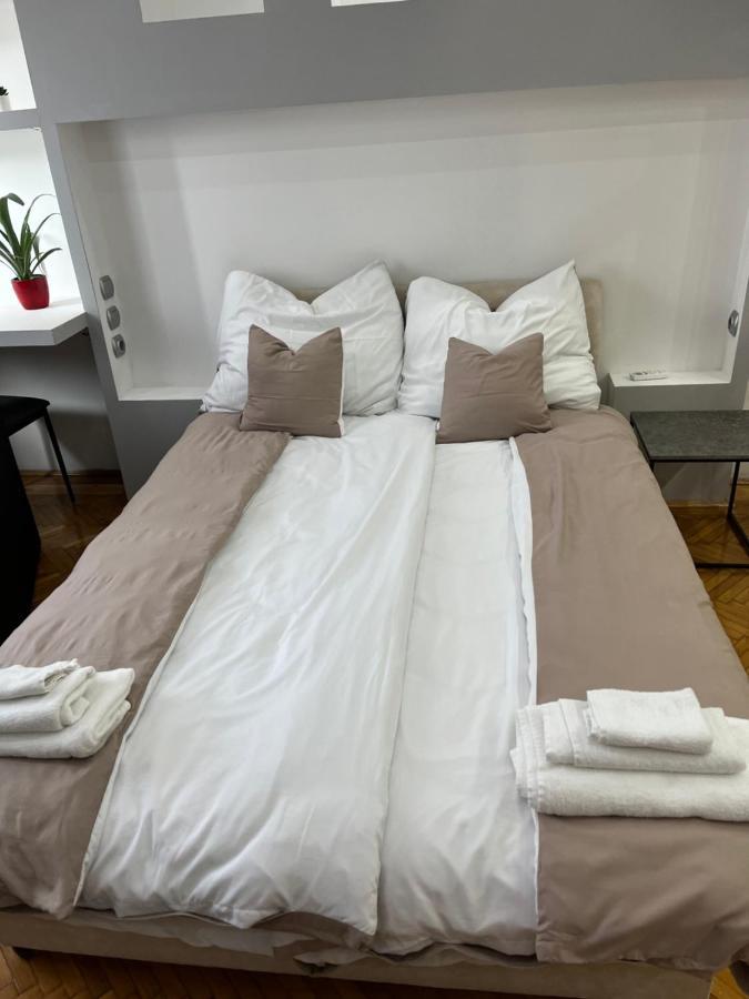 Szechenyi Apartman Miskolc Ngoại thất bức ảnh