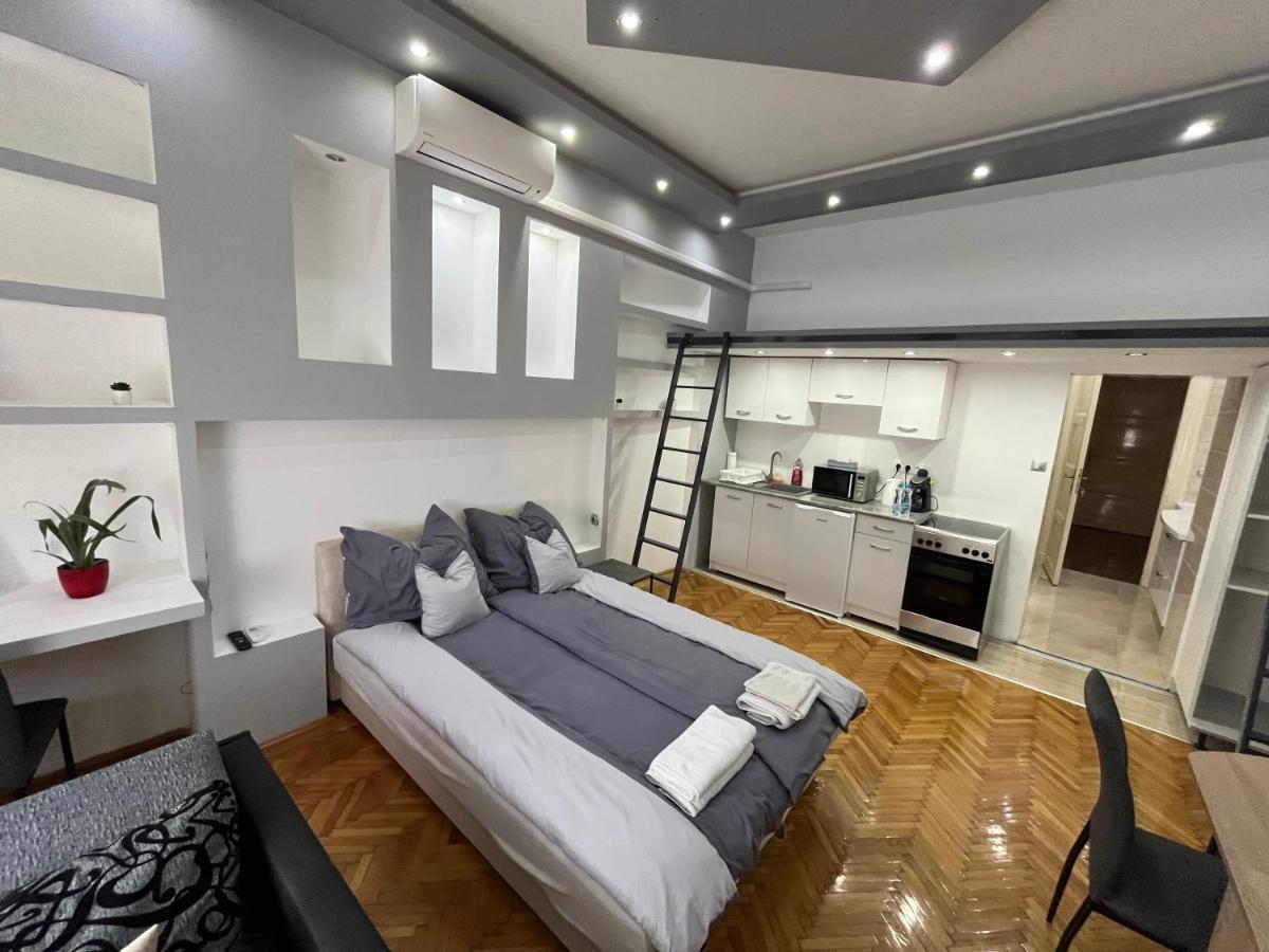Szechenyi Apartman Miskolc Ngoại thất bức ảnh